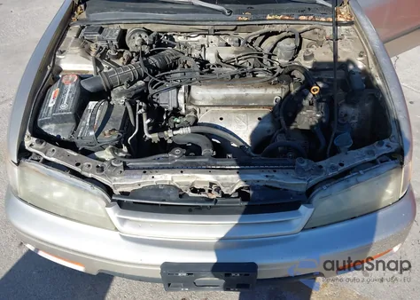 1995 Honda Accord Lx from USA, damaged, VIN JHMCD5631SC064449